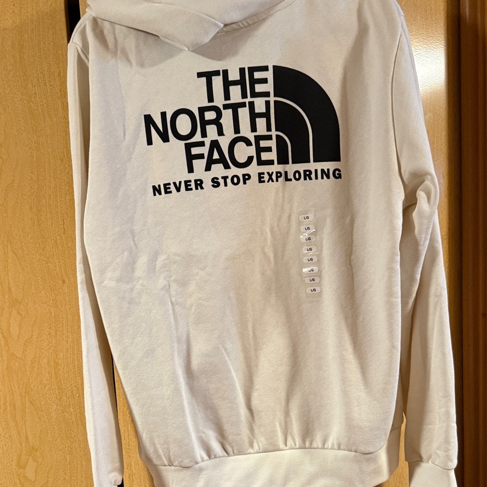 The North Face Men's white dune Hoodie NWT - Picture 3 of 3